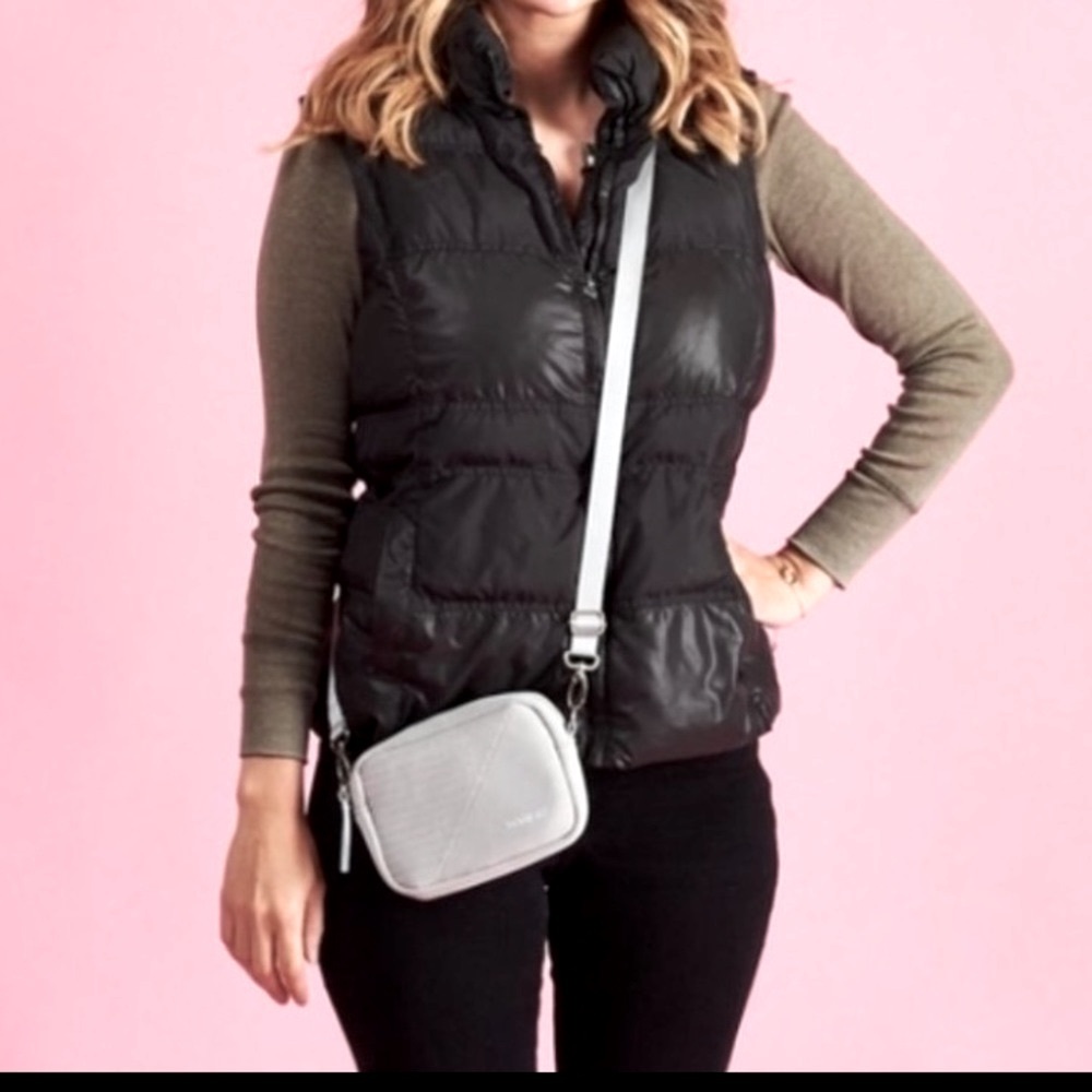 VOORAY SIDEKICK CROSSBODY BAG